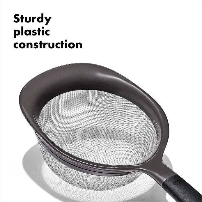 OXO Good Grips 3 Piece Strainer Set - Image 4
