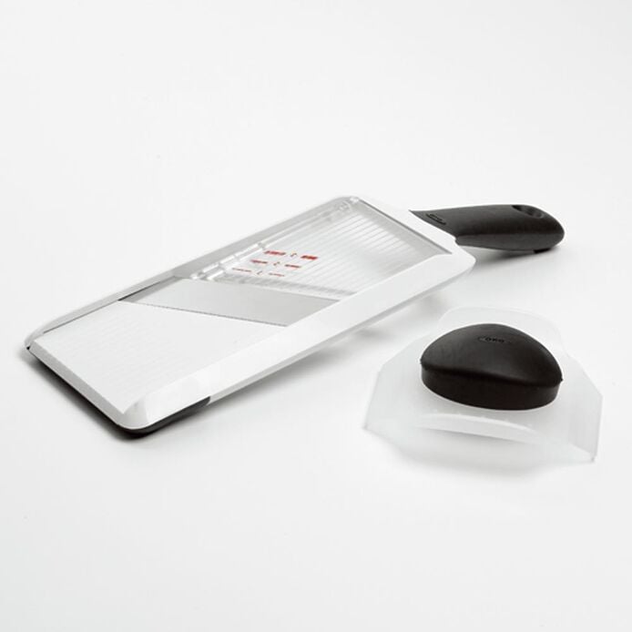 OXO Good Grips Hand-Held Mandoline Slicer - Image 4