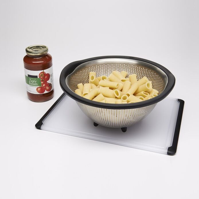 5 Quart Stainless Steel Colander - Image 3