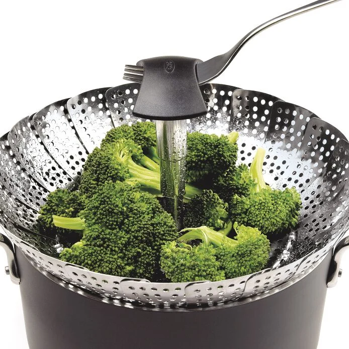 Stainless Steel Steamer with Extendable Handle - Image 8