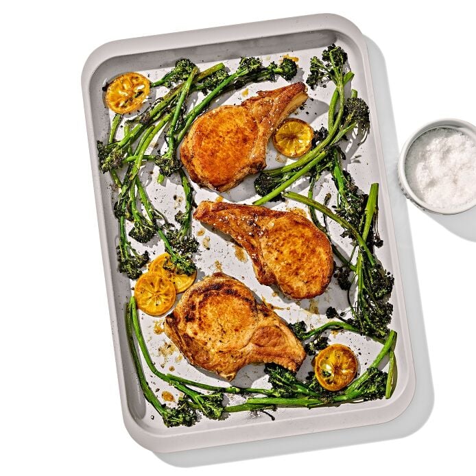 Non-Stick Pro Ceramic Coated Metal Bakeware Half Sheet Pan - Biscuit - Image 7