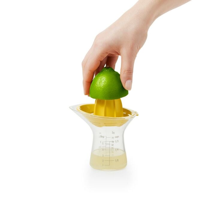 Small Citrus Juicer - Image 3