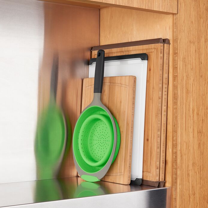 Silicone Collapsible Strainer (2.0 Qt) - Image 8