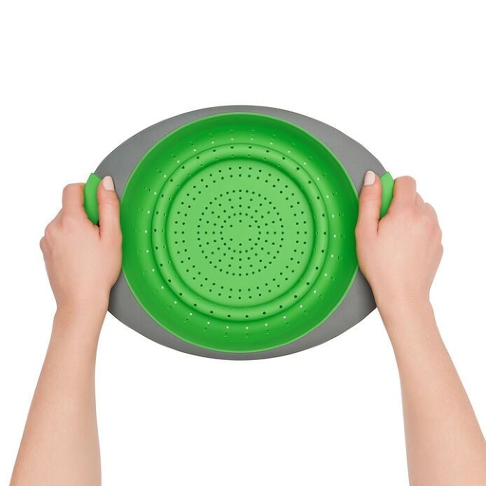 Collapsible Colander (3.5 Qt) - Image 7