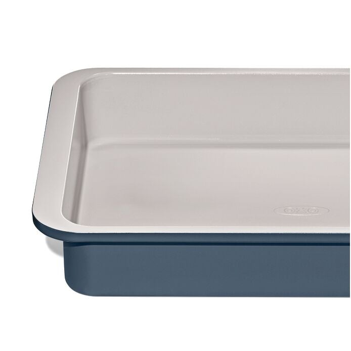 Non-Stick Pro Ceramic Coated Metal Bakeware 9” x 13” Cake Pan – Storm Blue - Image 4